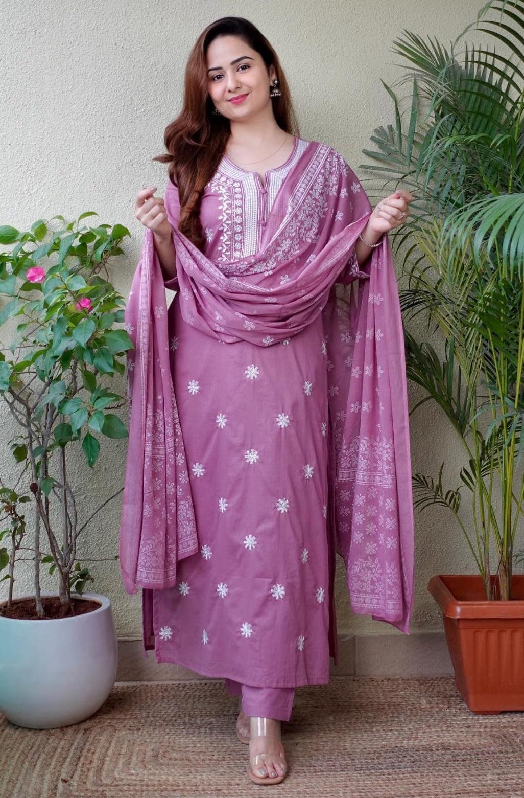 Dusty Lavender Embroidered Suit Set with Dupatta - Image 4