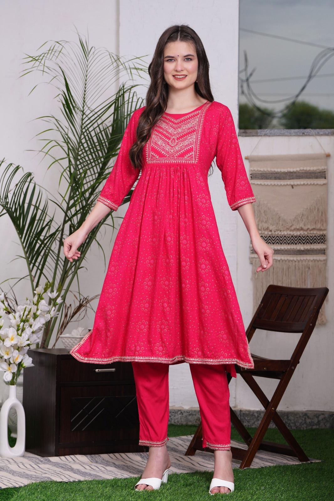 Embroidered Kurta and Pant Set with Dupatta - Image 5