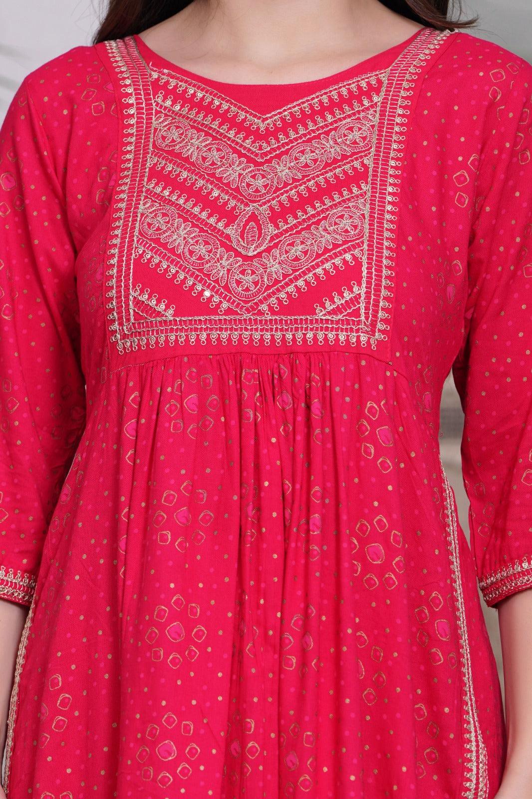 Embroidered Kurta and Pant Set with Dupatta - Image 7