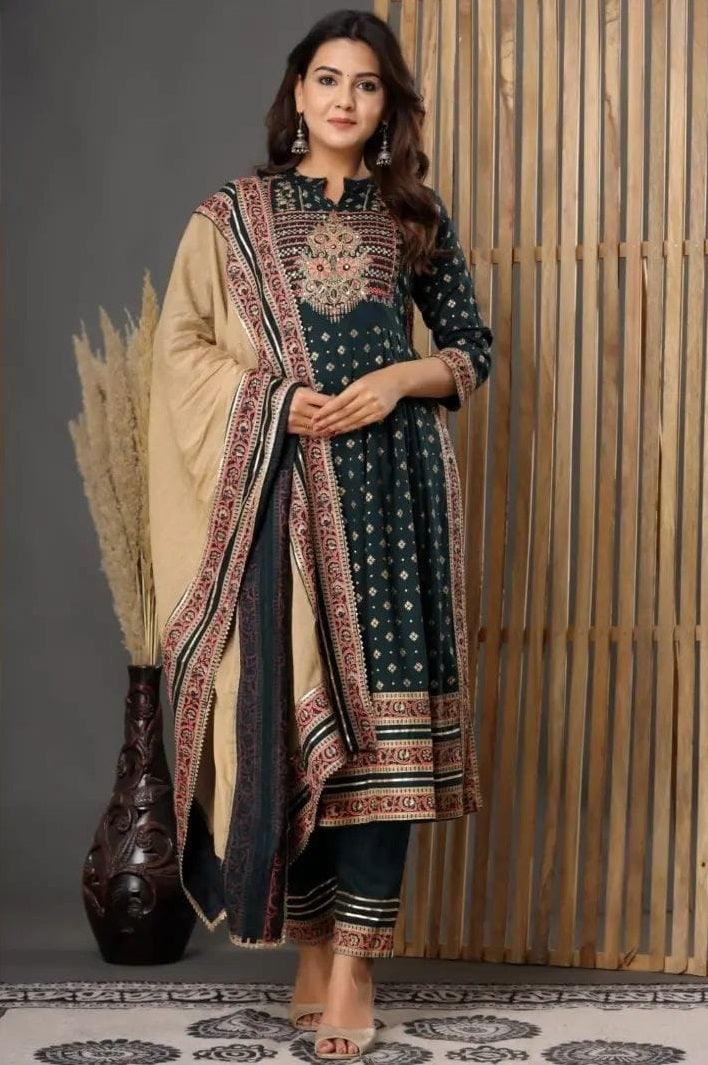 Handwork Embroidered Kurta and Pant Set with Dupatta - Image 3