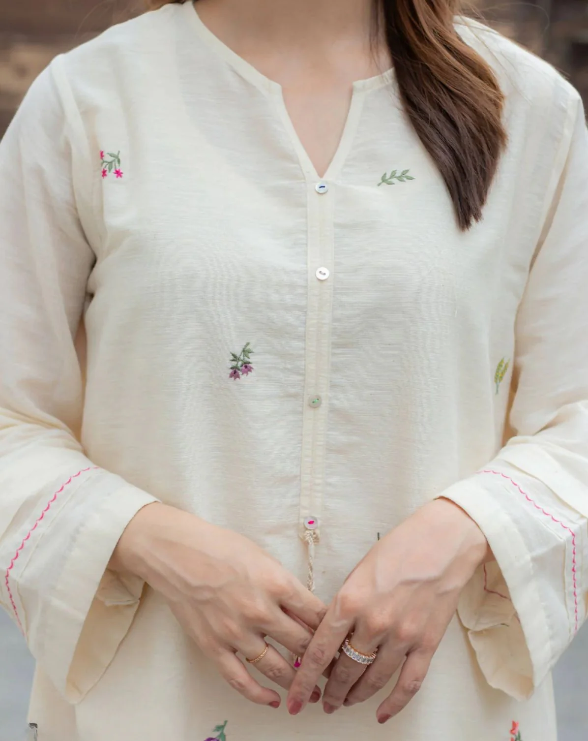 Off White Embroidered Cotton Kurta and Pant Set - Image 3