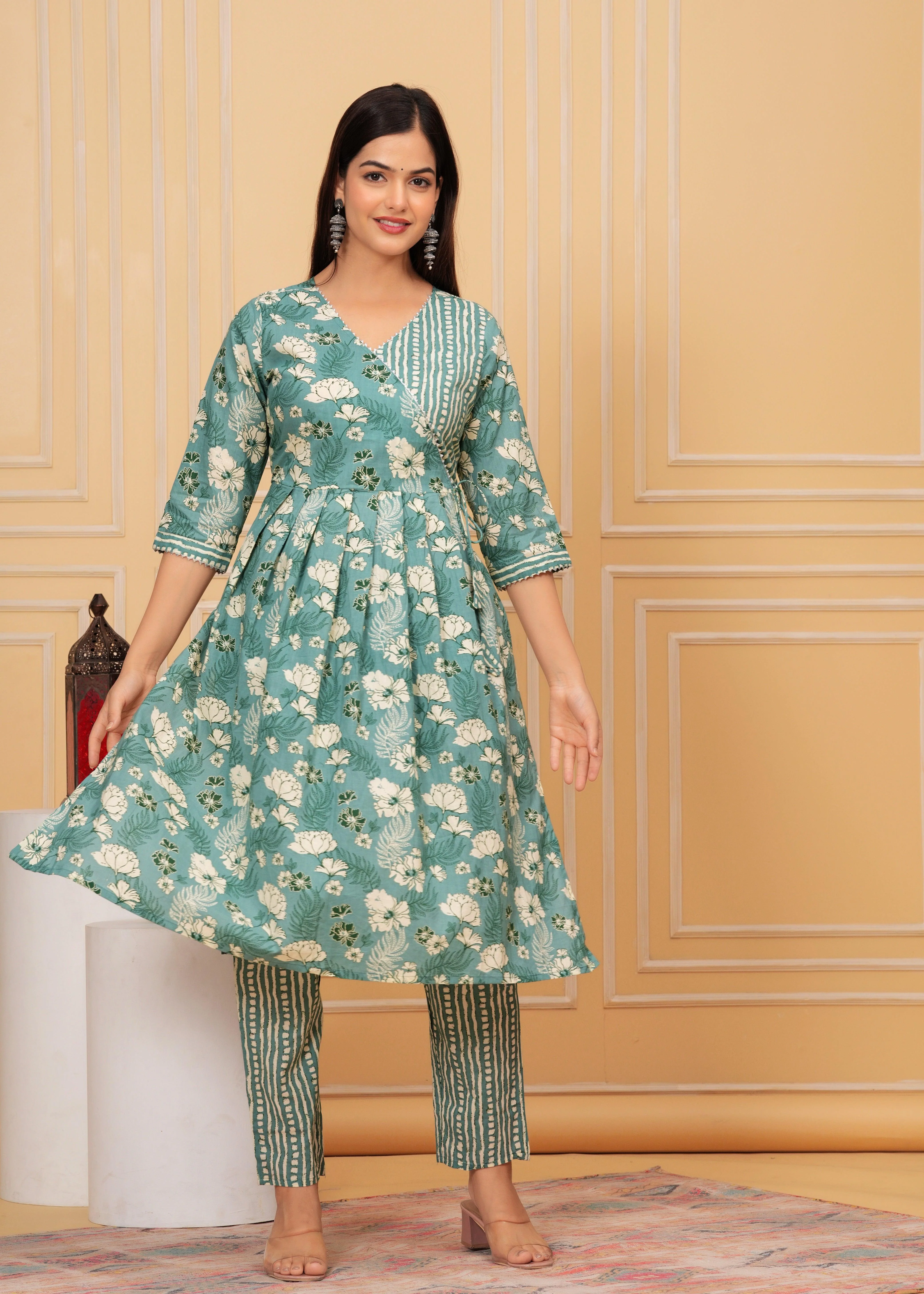 Summer Green Floral Printed Cotton Kurta and Pant Set - Image 8